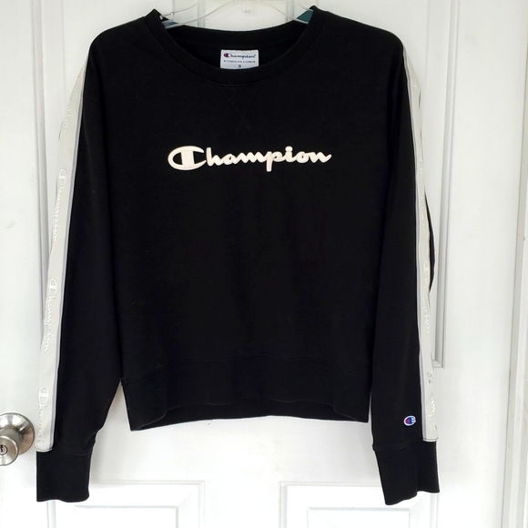 Champion Heritage Crop Fleece Crew Satin Stitch Logo Lined Sleeves Black White - Picture 2 of 8